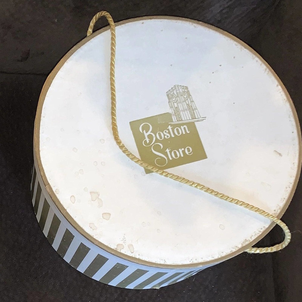 Vintage Hat Box 11" Round Boston Store Hat Box